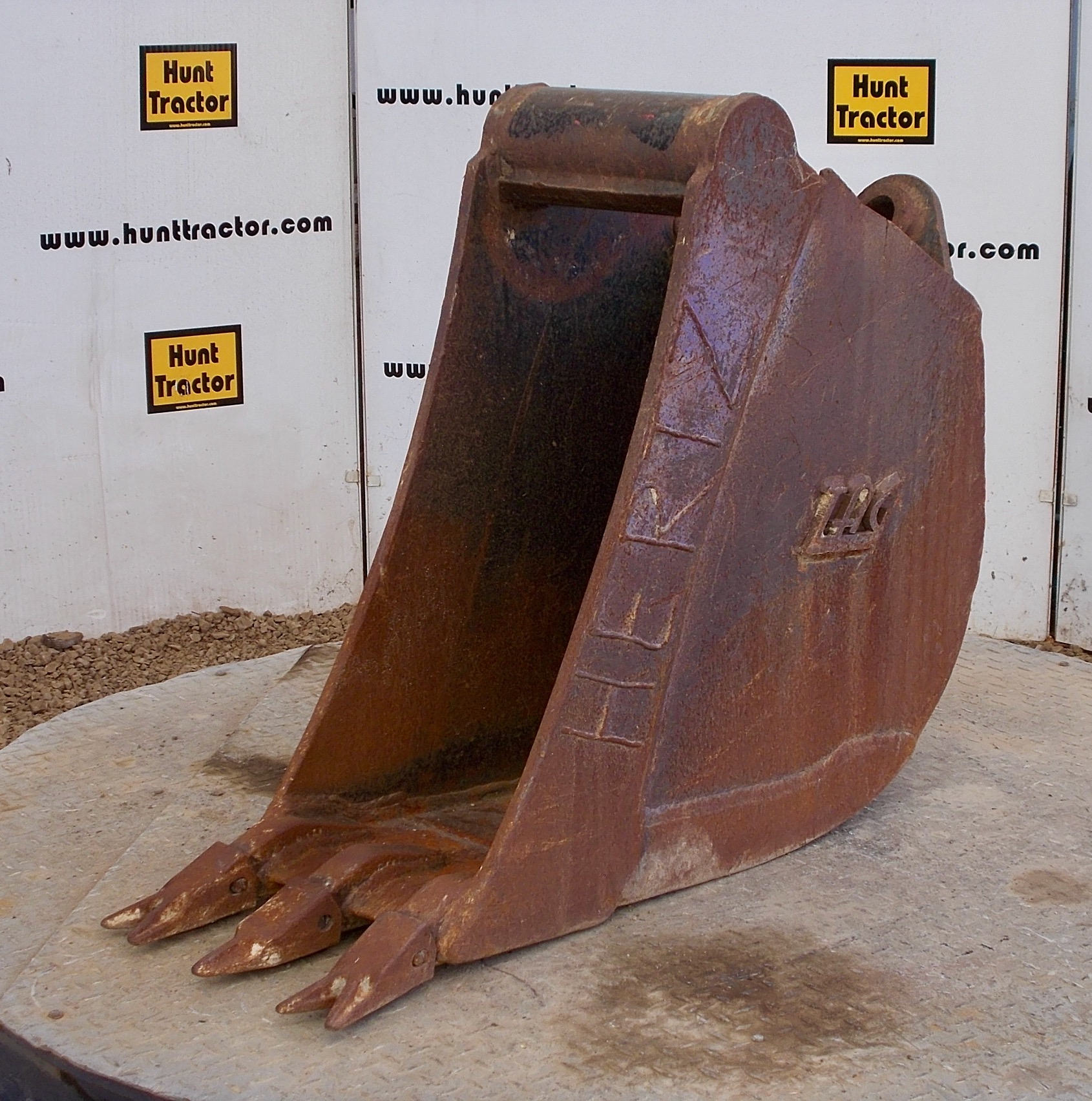 Used Yd Wain Roy Style Backhoe Bucket For Sale